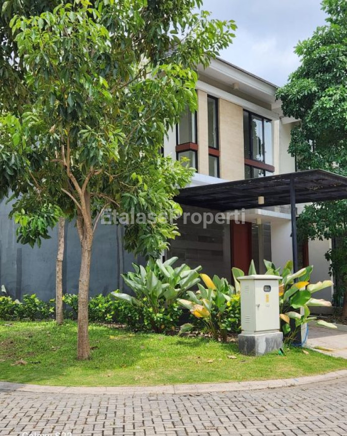 Foto properti Disewakan Rumah Northwest Hill Andalucia Superior 1