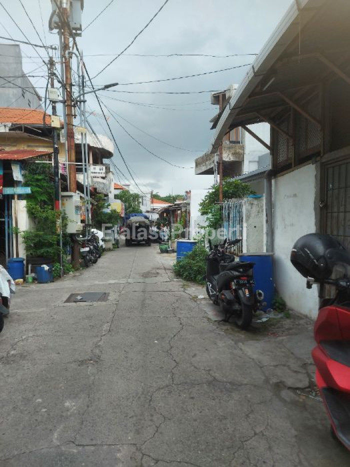 Foto properti Dijual Rumah Hitung Tanah Ketabang Ngemplak 2