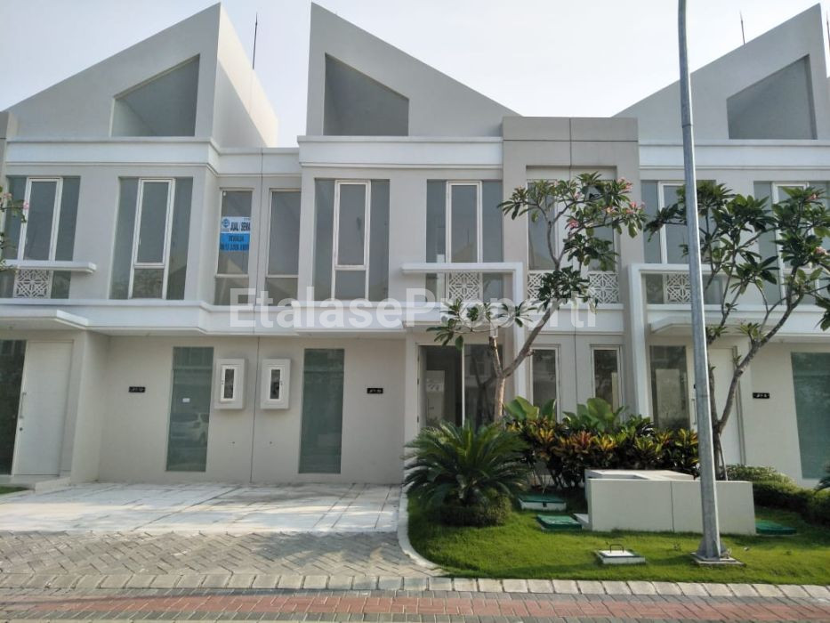 Foto properti SEWA RUMAH BARU BERLOKASI DI GRAND PAKUWON, TANDES - SURABAYA BARAT. 1