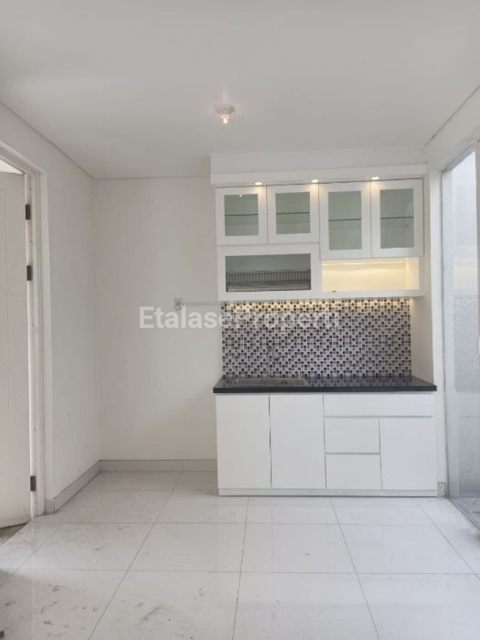 Foto properti SEWA RUMAH BARU BERLOKASI DI GRAND PAKUWON, TANDES - SURABAYA BARAT. 6