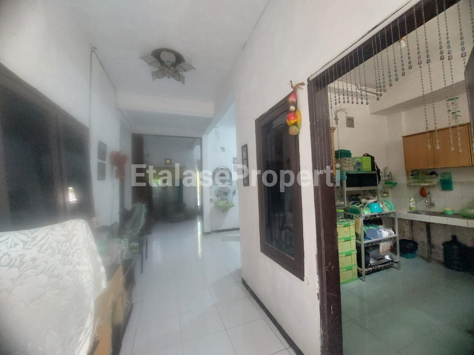 Foto properti Rumah Dijual Di Babatan Pilang Wiyung Surabaya Barat 8
