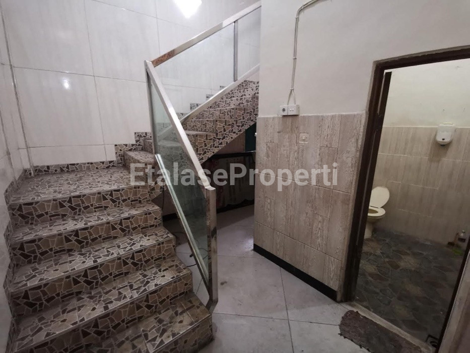 Foto properti Ruko Disewakan Di Jl Mojopahit Mojokerto 8