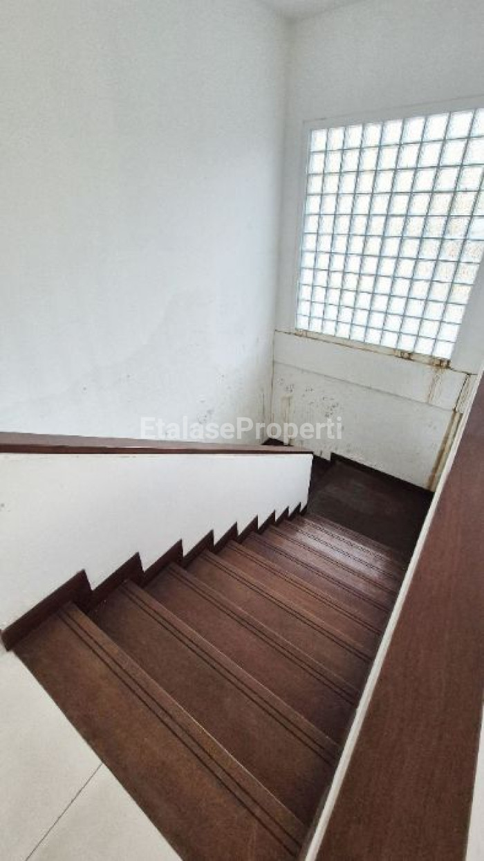 Foto properti Disewakan Tempat Usaha Raya Ambengan Lokasi Strategis 7