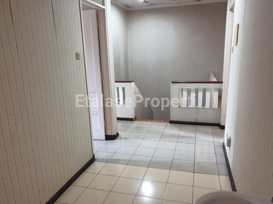 Foto properti DI JUAL / DI SEWA RUMAH VILLA SENTRA RAYA 3
