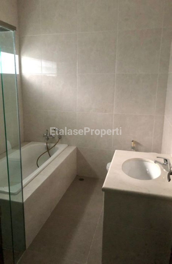 Foto properti Rumah Diamond Hill, Citraland 4