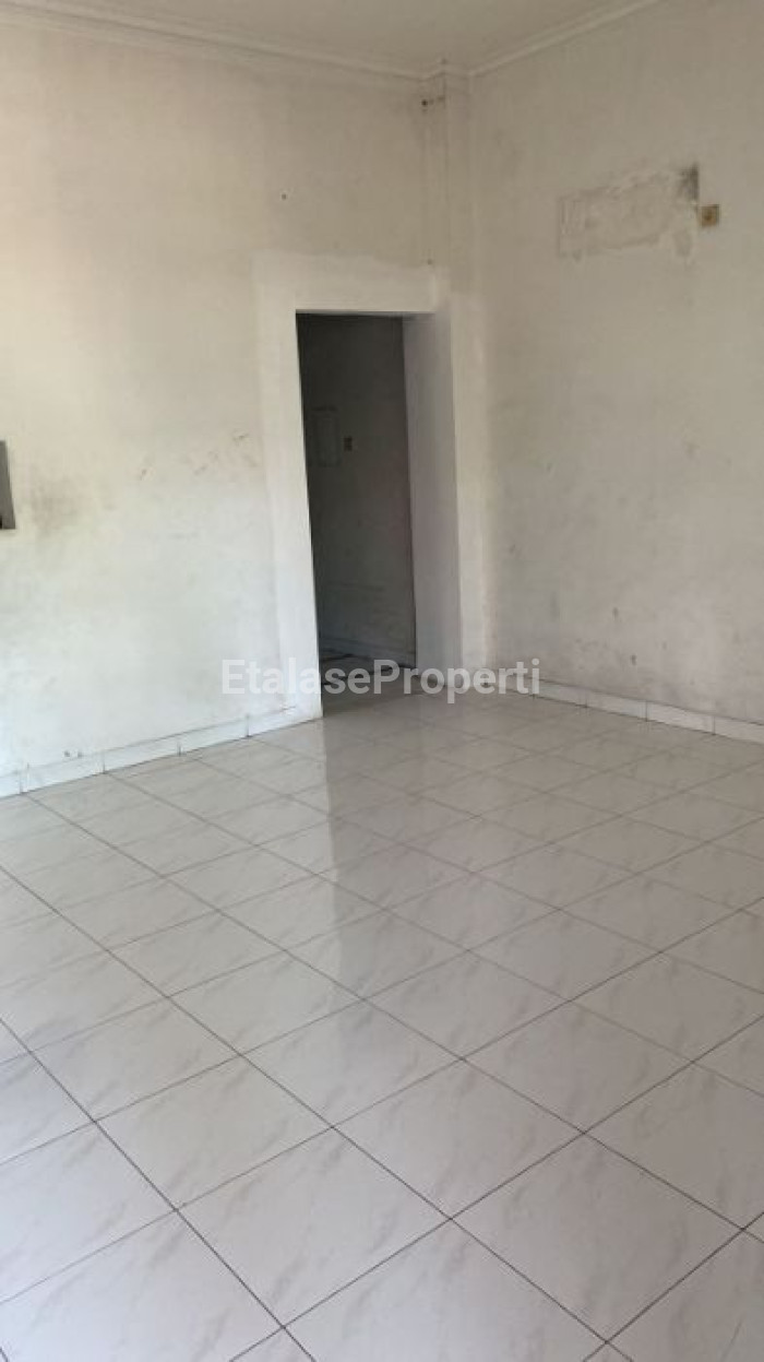 Foto properti Disewakan Tempat Usaha Raya Kenjeran Cocok Untuk Kantor Klinik 6