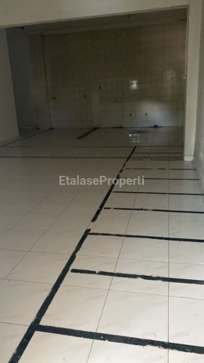 Foto properti Disewakan Tempat Usaha Raya Kenjeran Cocok Untuk Kantor Klinik 8