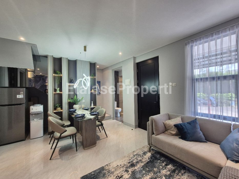 Foto properti Dijual Rumah Cantik Di Grand Island Pakuwon City 5