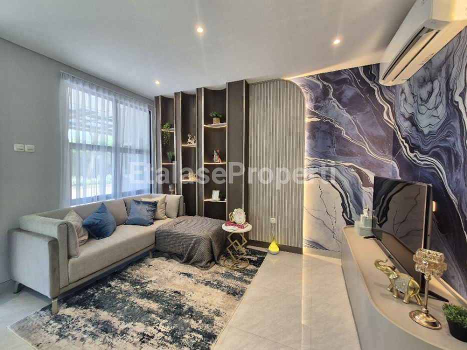 Foto properti Dijual Rumah Cantik Di Grand Island Pakuwon City 6