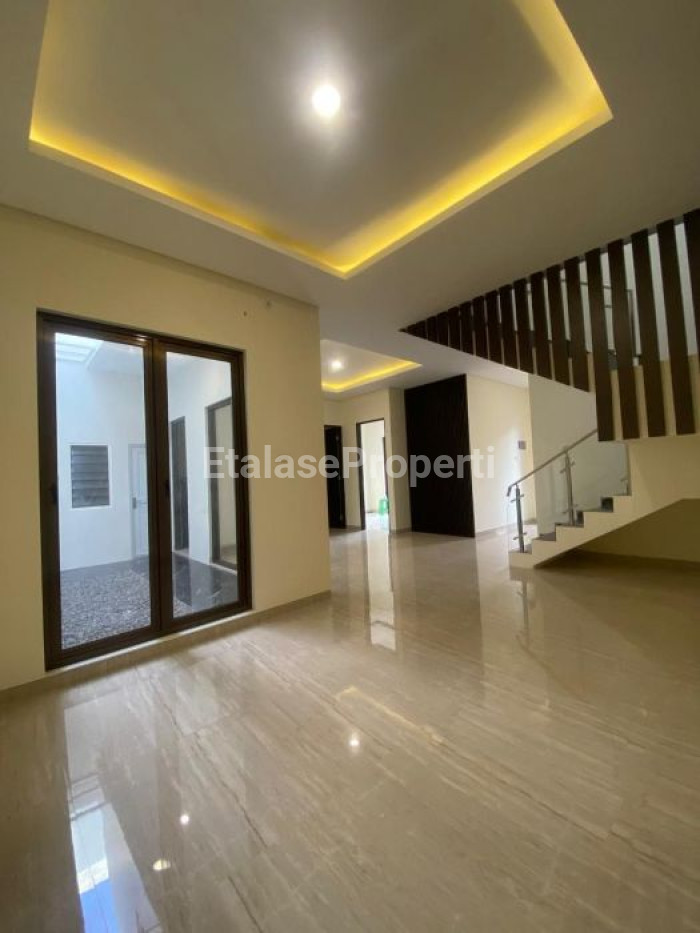 Foto properti Rumah Baru Lebar 10 Di Citraland Cluster International Village 3