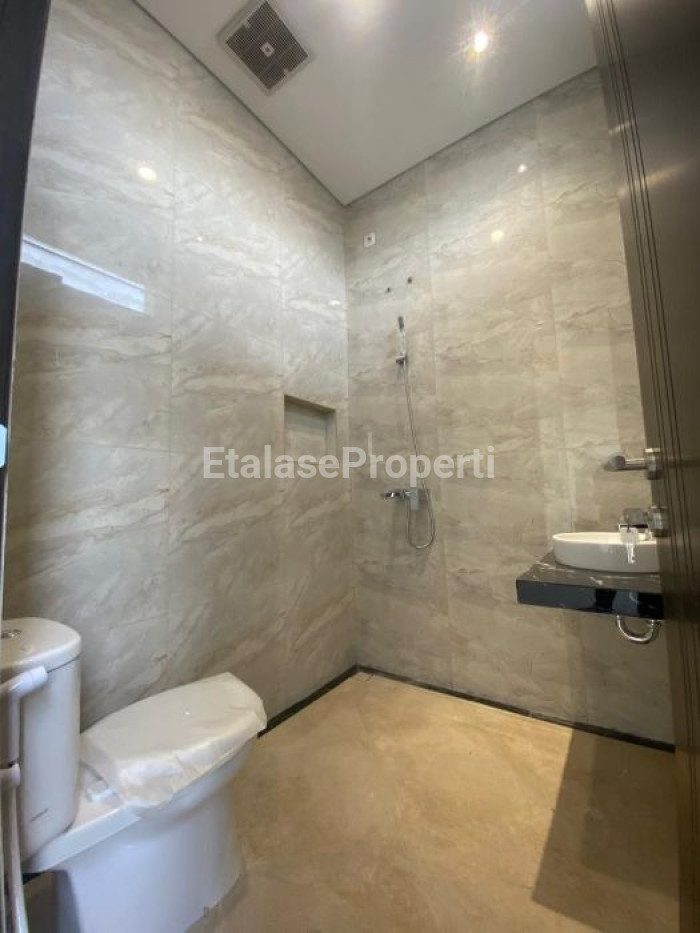 Foto properti Rumah Baru Lebar 10 Di Citraland Cluster International Village 10