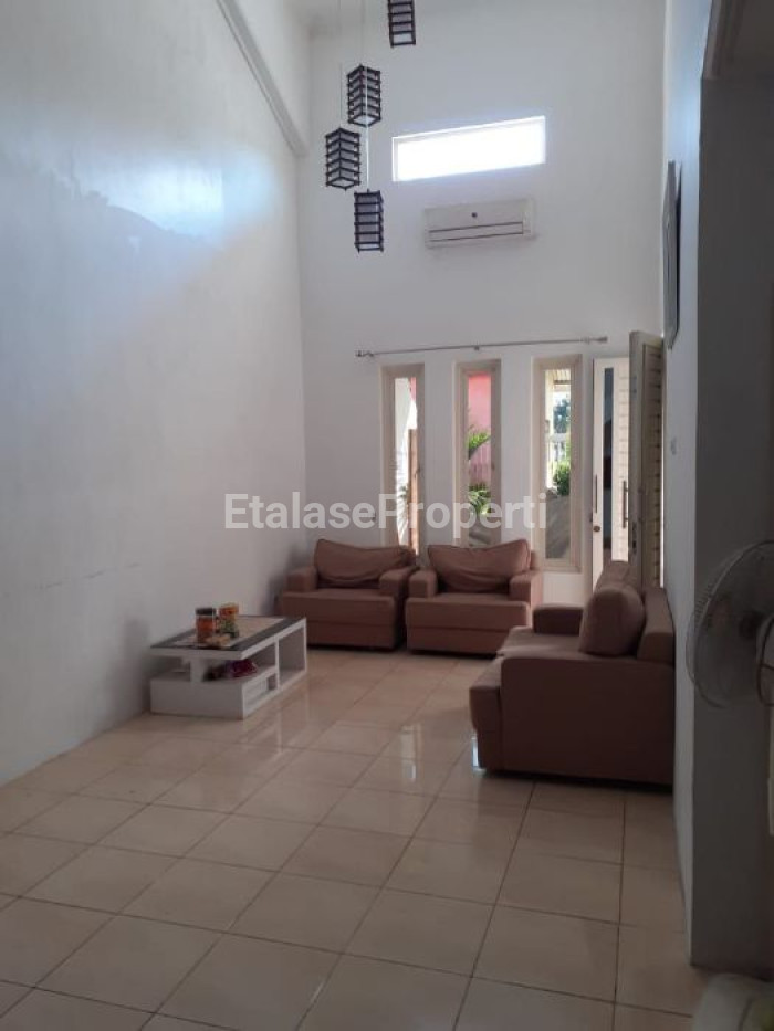 Foto properti Rumah 8 Kamar Dekat Ubaya Tenggilis Bisa Jadi Kos2 An Kamar Banyak, Lokasi Dekat Panjang Jiwo 2