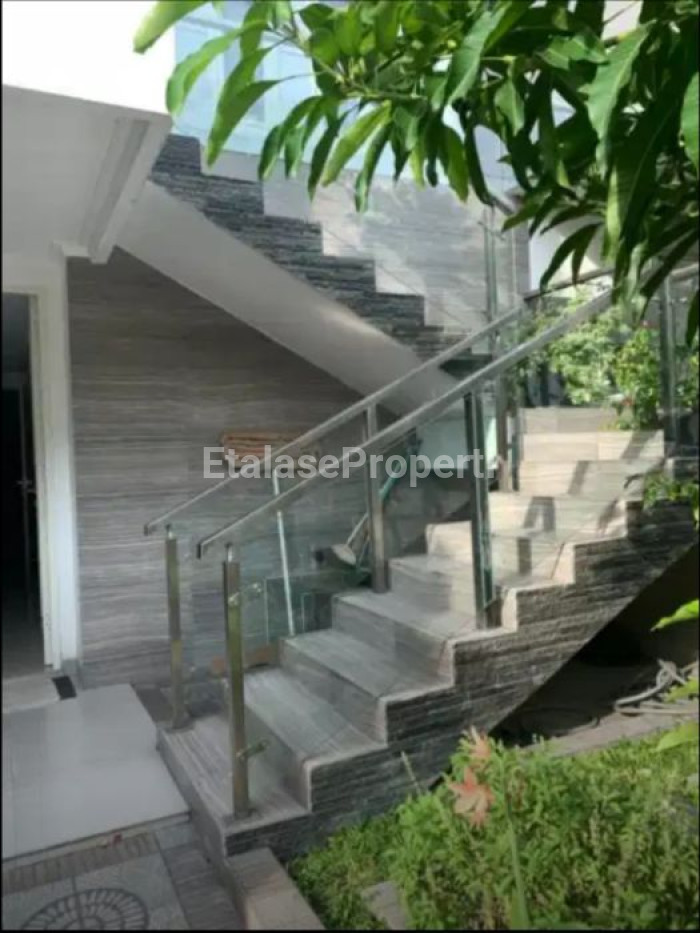 Foto properti Dijual Cepat Rumah Siap Huni Di Kertajaya Indah Regency 4
