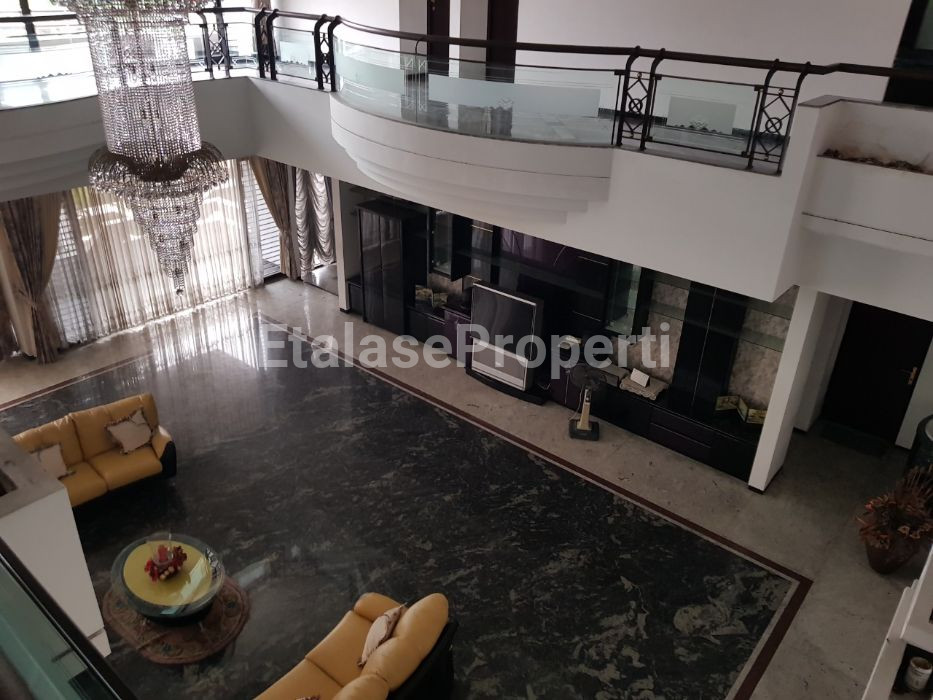 Foto properti *PRIME LOCATION!! Komersial Terbaik!! Dijual / Disewakan Rumah Sebelah Galaxy Mall 3* 3