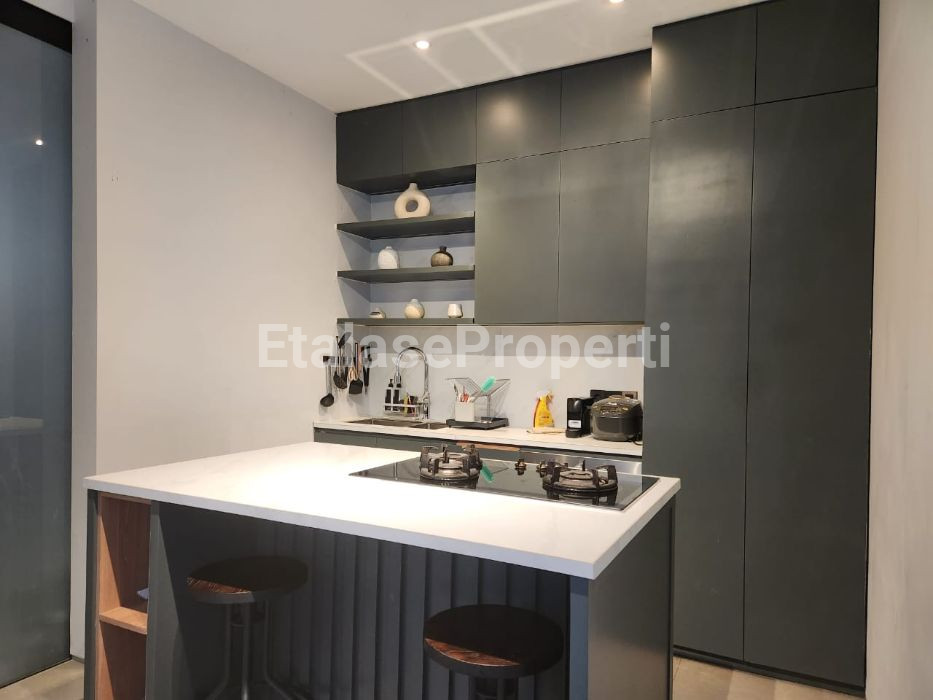 Foto properti Rumah Full Furnish Cocok Untuk Expath  Mewah Estetik Crystal Golf Citraland 5