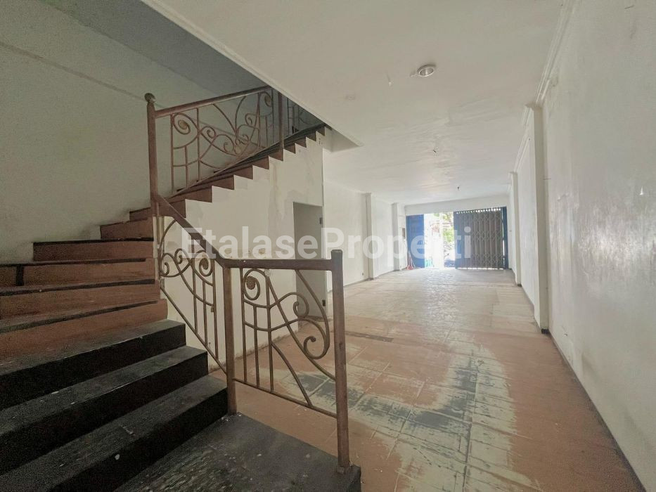 Foto properti Disewakan ‼️  RUKO HR MUHAMMAD 0 Jalan Raya 2