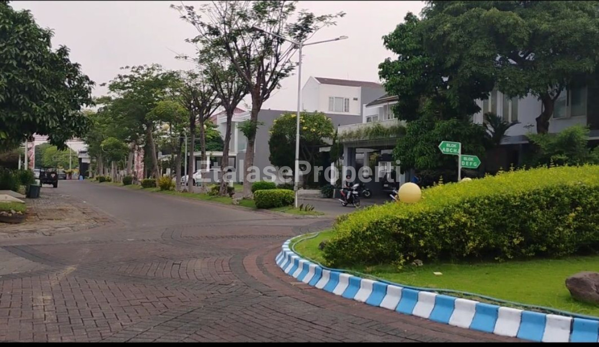 Foto properti JUAL RUMAH SIAP HUNI BERLOKASI DI THE GAYUNGAN, SURABAYA SELATAN. 1