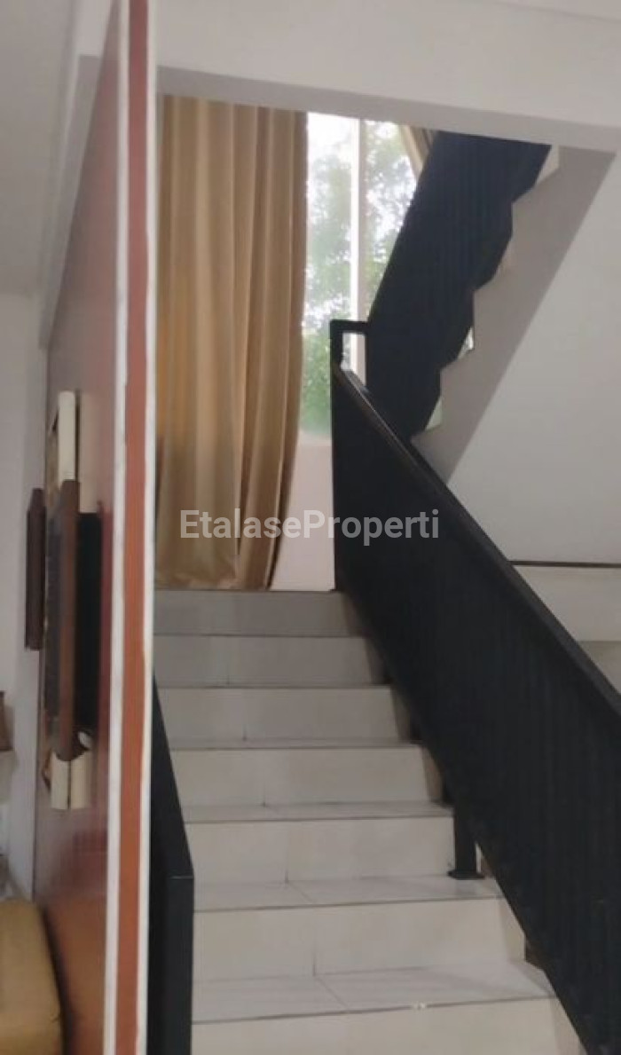 Foto properti JUAL RUMAH SIAP HUNI BERLOKASI DI THE GAYUNGAN, SURABAYA SELATAN. 5