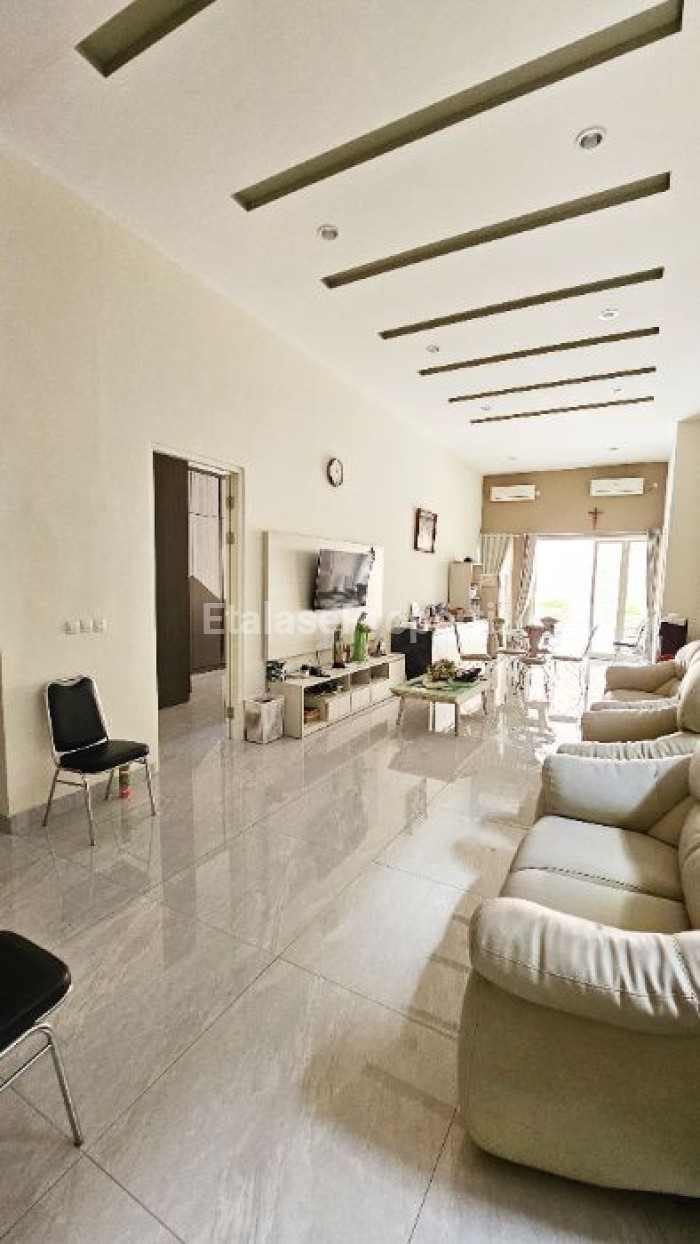 Foto properti Rumah Cantik Manyar Jaya Full Furnished Siap Huni 4