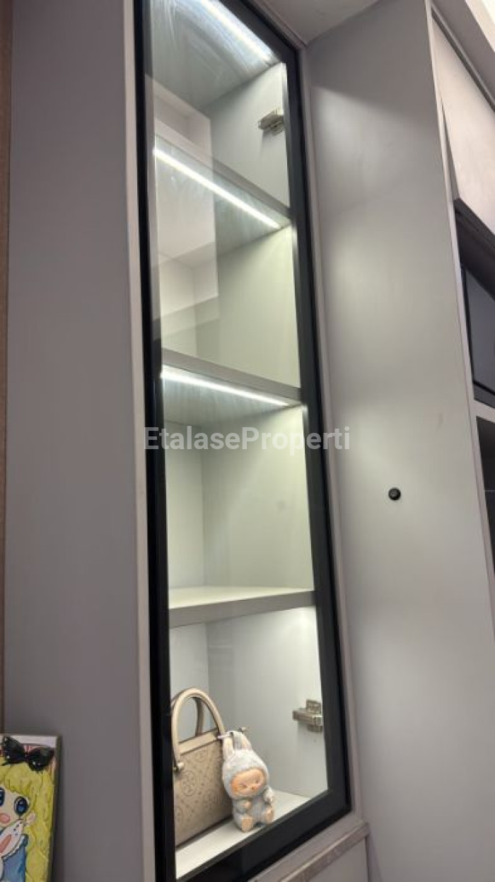 Foto properti DISEWAKAN APARTEMEN ANDERSON FURNISH BAGUS N MEWAH 3