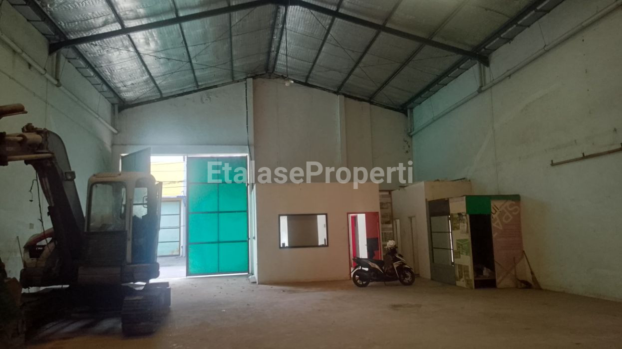 Foto properti Jual Gudang Safe N Lock 4
