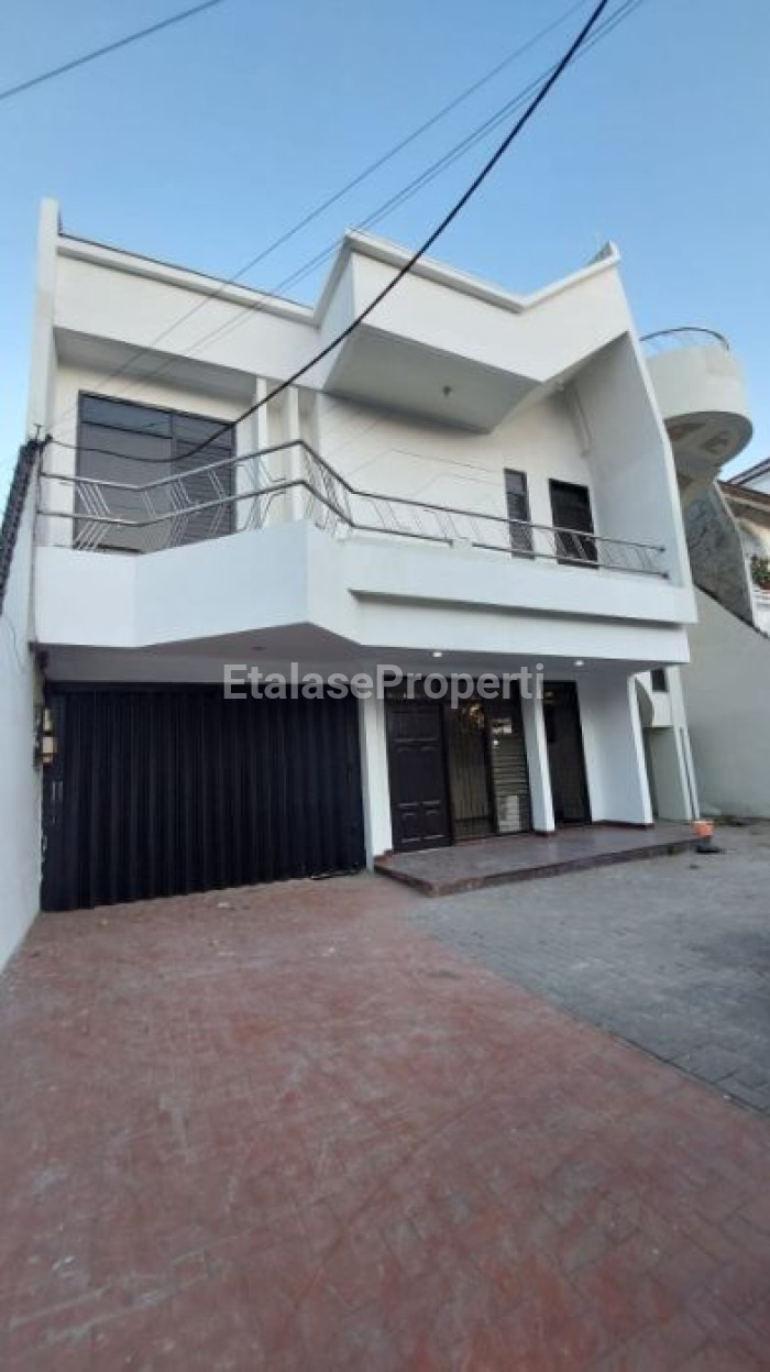 Foto properti Disewakan Lokasi Komersial Raya Dharmahusada Indah Cocok Untuk Usaha 1
