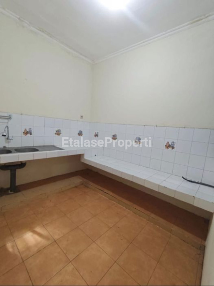 Foto properti Dijual Rumah Siap Huni Di Dharmahusada 5