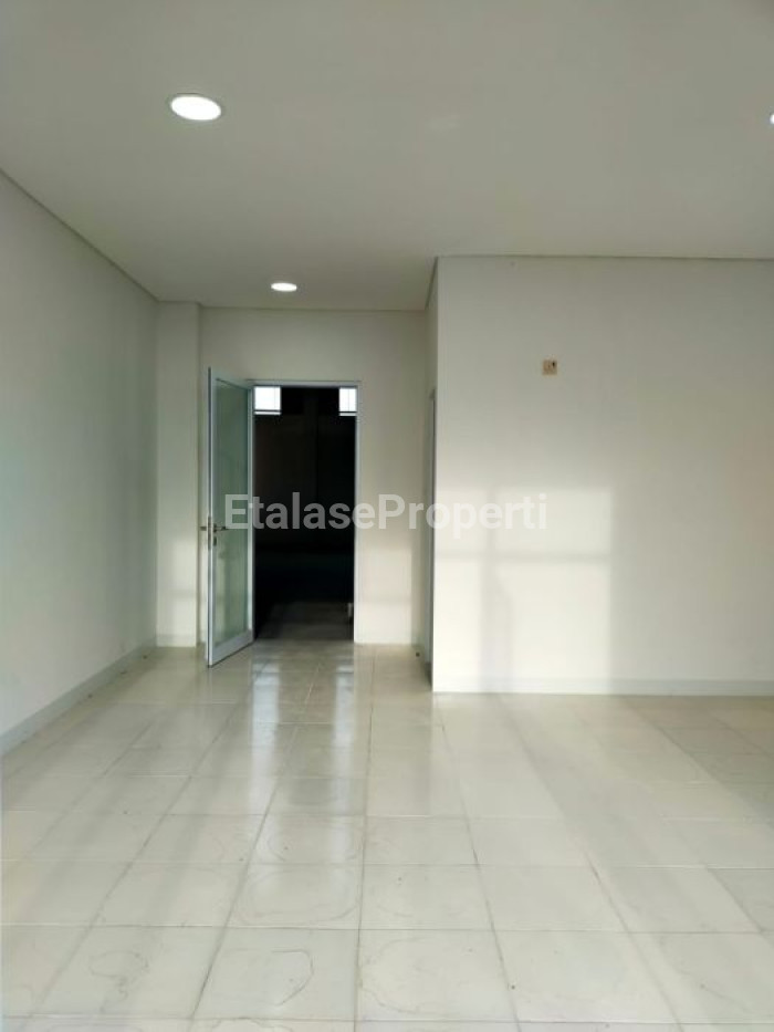 Foto properti Disewakan Gudang Baru Gress Eastgate Logistik Park Gresik 5