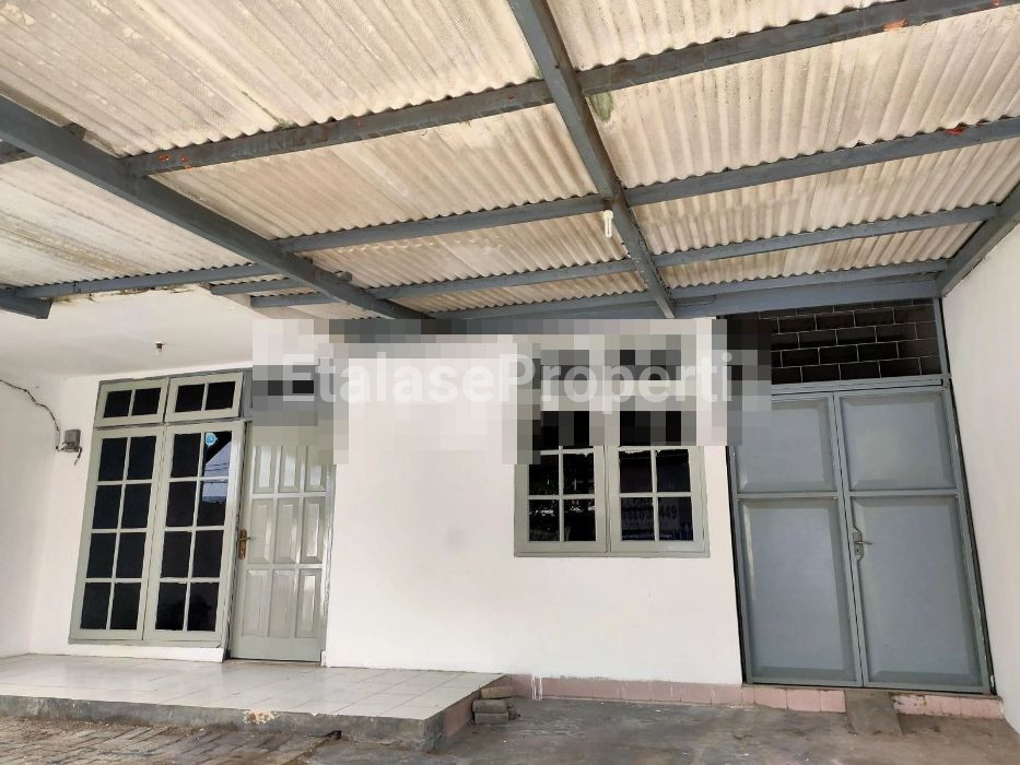Foto properti Disewakan Rumah Simpang Darmo Permai Selatan Terawat Siap Huni 2