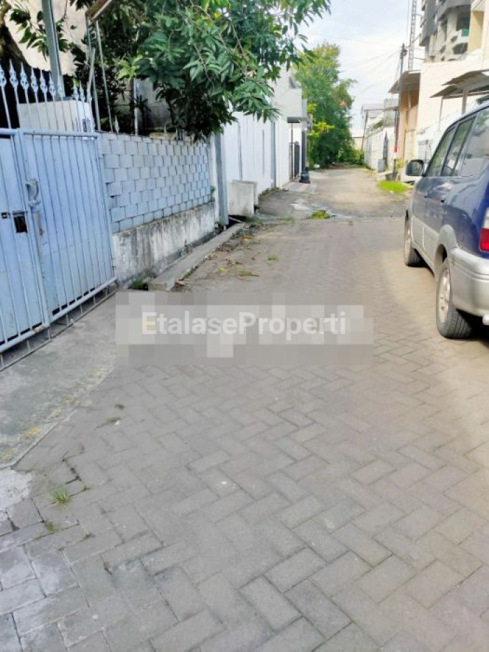 Foto properti Disewakan Rumah Simpang Darmo Permai Selatan Terawat Siap Huni 5
