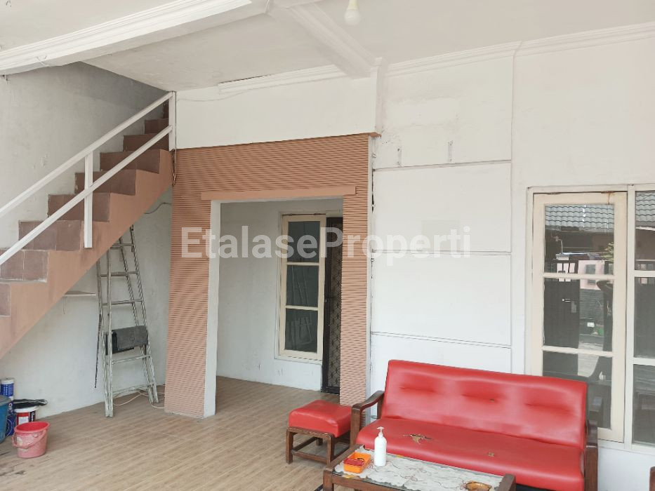 Foto properti Dijual Rumah Puri Gunung Anyar Regency Siap Huni 2 Lantai 2