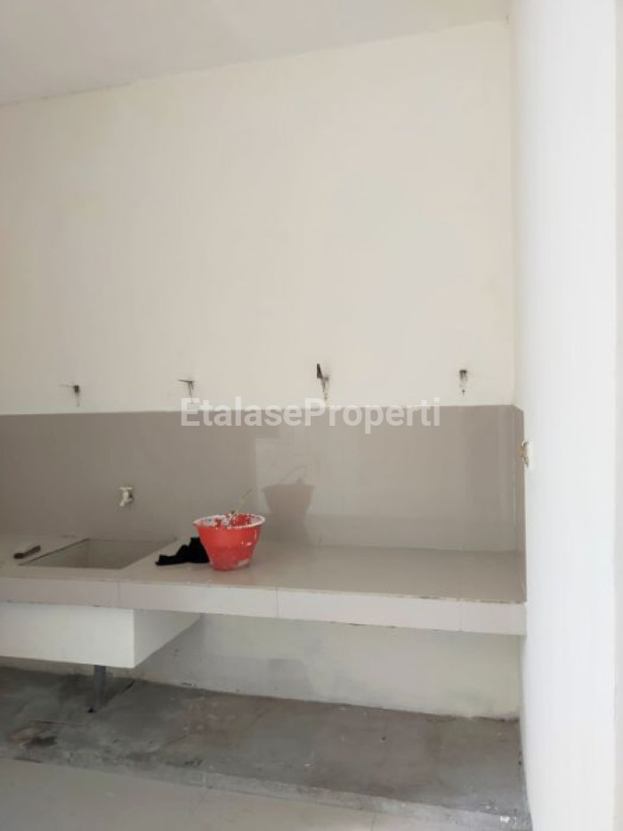 Foto properti Disewakan Rumah Di Nirwana Eksekutif Bersih Baru Renov 6