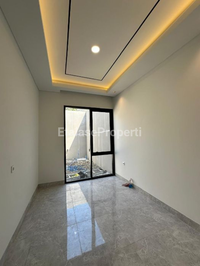 Foto properti Dijual RUMAH BARU MODERN MINIMALIS CITRALAND THE GREENLAKE ‼️ 3