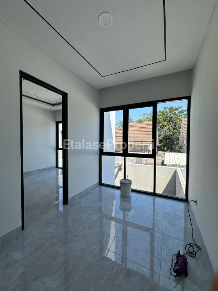 Foto properti Dijual RUMAH BARU MODERN MINIMALIS CITRALAND THE GREENLAKE ‼️ 4