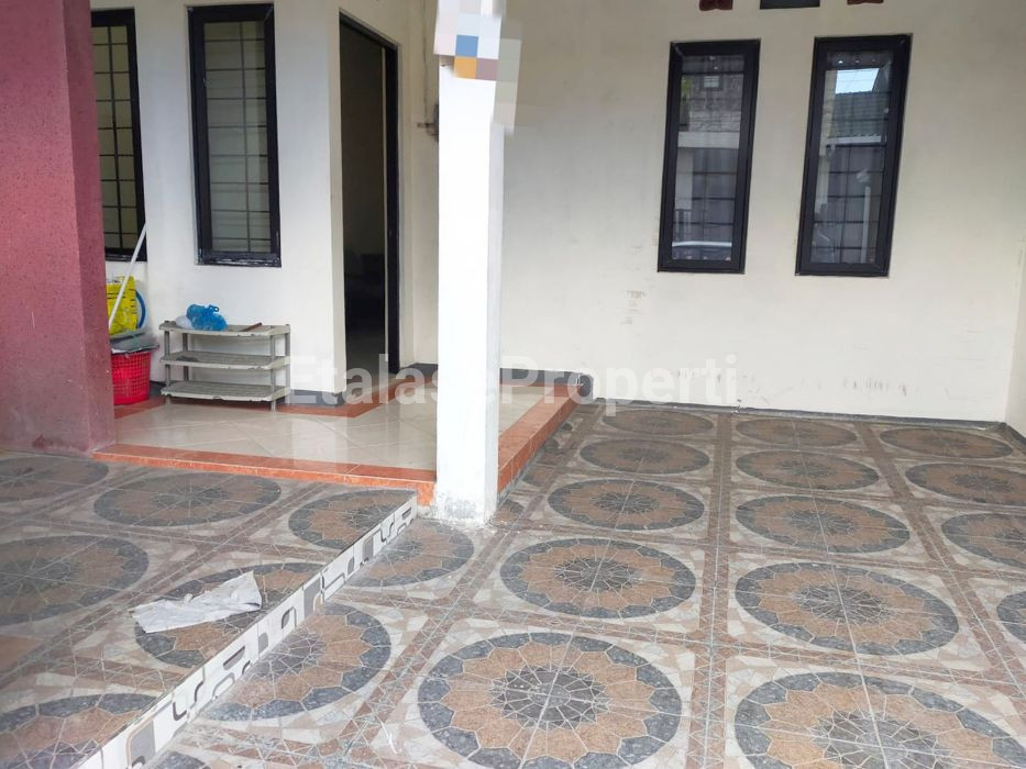 Foto properti Disewakan Rumah Sukolilo Dian Regency Siap Huni 2