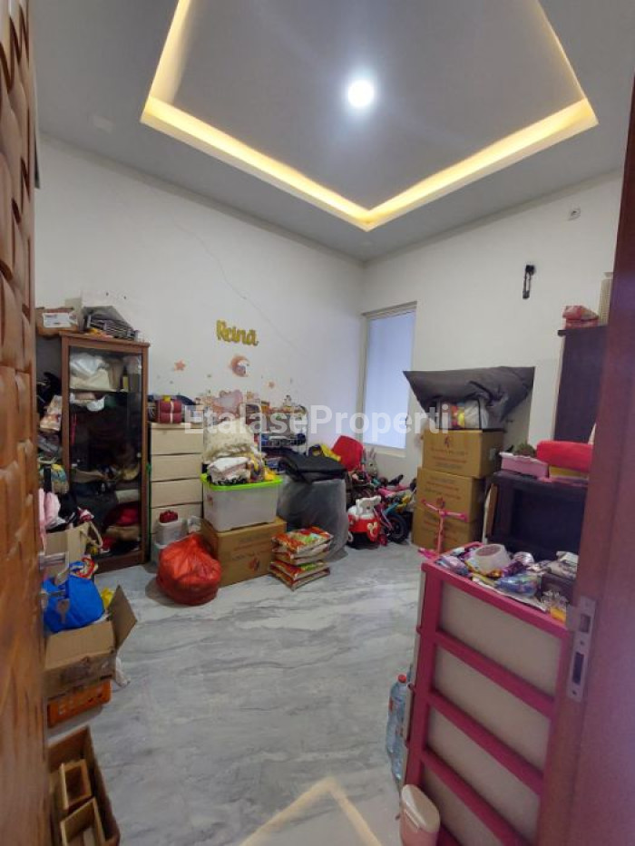 Foto properti *Dijual Rumah Mulyosari Prima Utara* 7