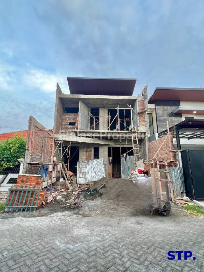 Foto properti Rumah Baru Kontemporer Manyar Jaya 2 Lantai 1