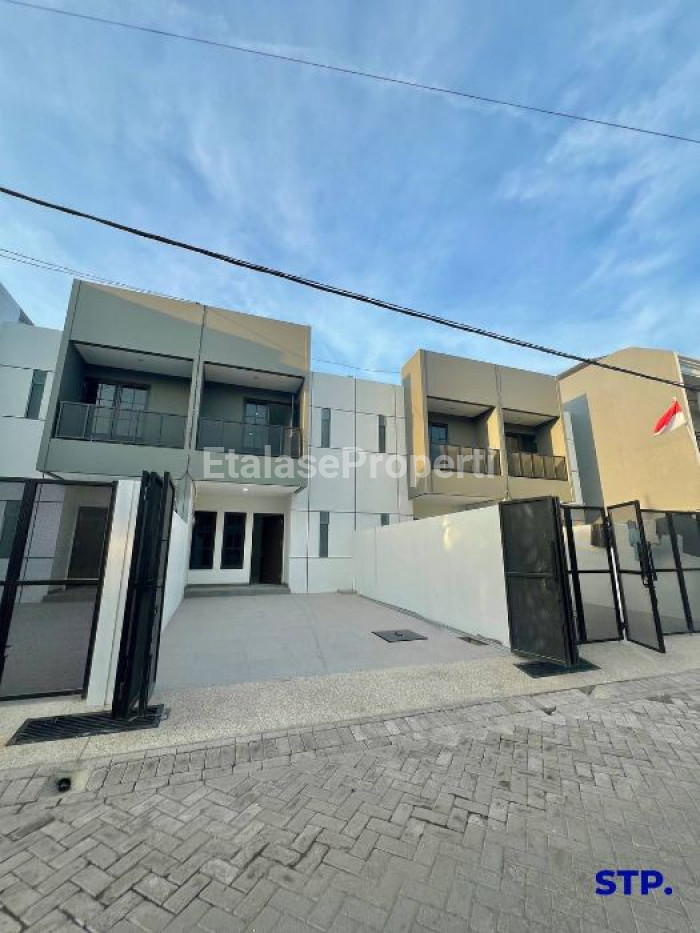 Foto properti 4 Unit Jejer, Rumah Baru Minimalis Di Lebak Arum, Kenjeran 1