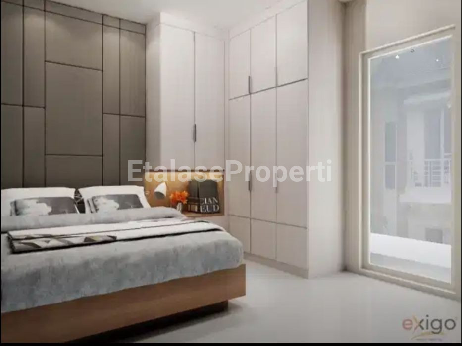 Foto properti Dijual Cepat Rumah Di Royal Residence Cluster Greenwich 5