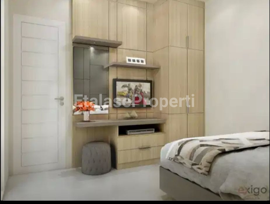 Foto properti Dijual Cepat Rumah Di Royal Residence Cluster Greenwich 6