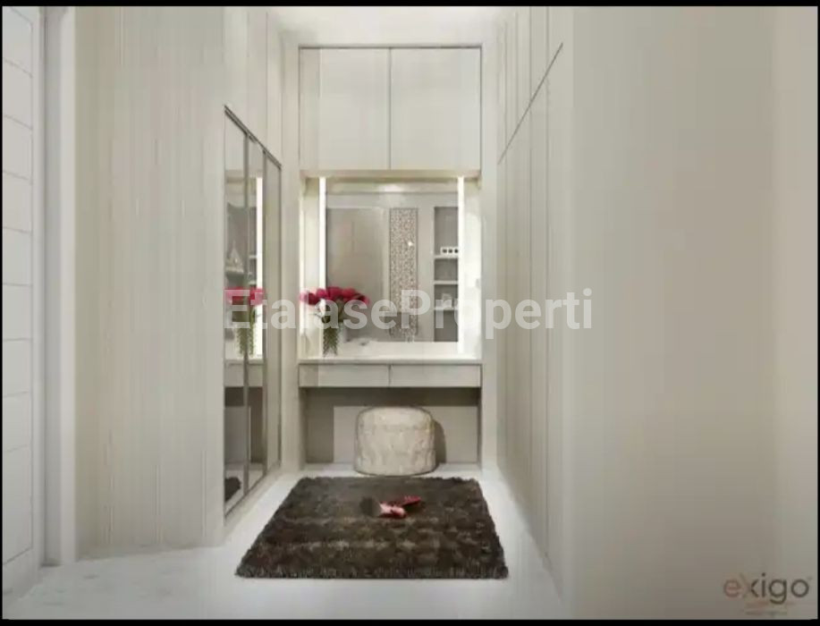 Foto properti Dijual Cepat Rumah Di Royal Residence Cluster Greenwich 10