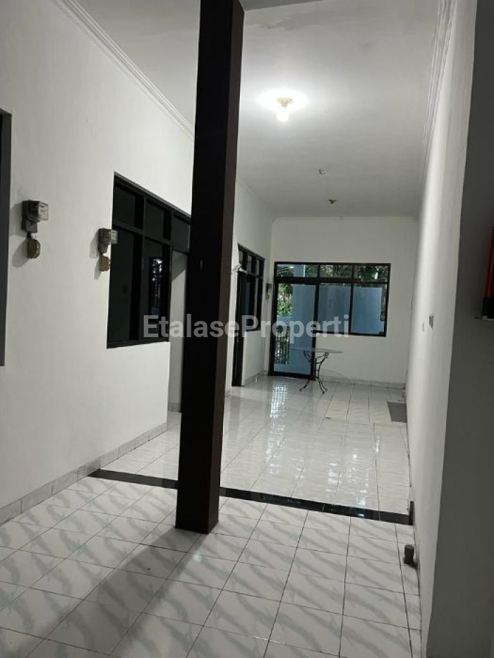Foto properti Dijual Cepat Ruko Di Bronggalan‼️ 2