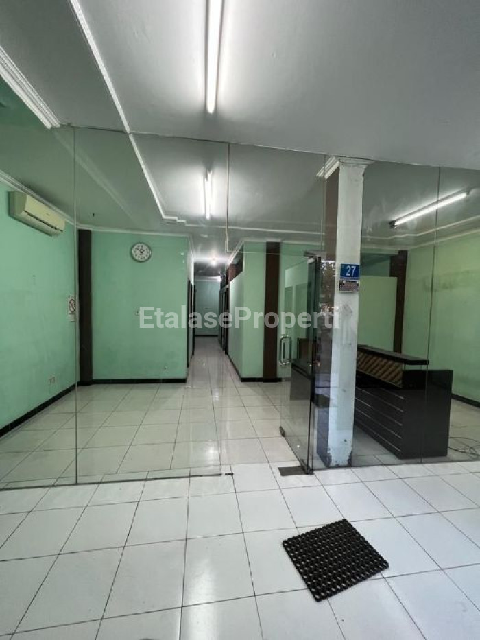 Foto properti Dijual Cepat Ruko Di Bronggalan‼️ 3