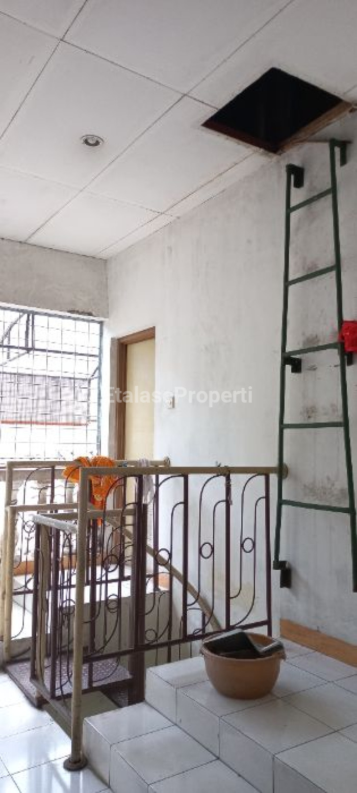 Foto properti Dijual Cepat Rumah Siap Huni Di Kutisari Selatan 8
