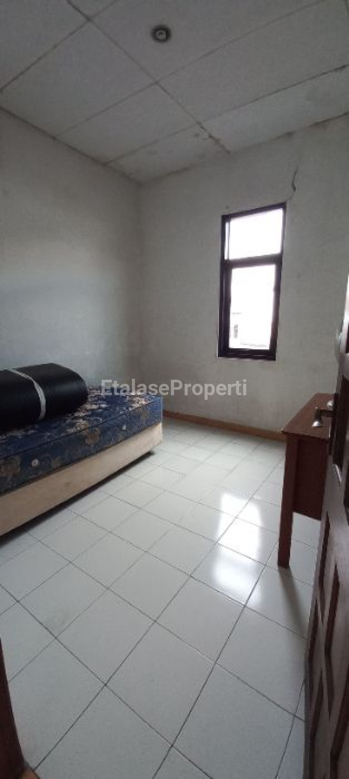 Foto properti Dijual Cepat Rumah Siap Huni Di Kutisari Selatan 9