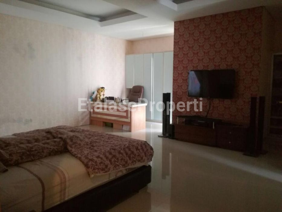 Foto properti Rumah Minimalis Royal Residence, Wiyung Surabaya Barat 5