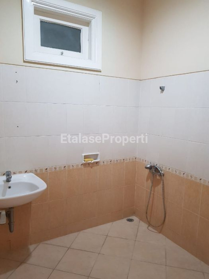 Foto properti Rumah Dijual Wisata Bukit Mas 2 WBM LUXEMBURG 10
