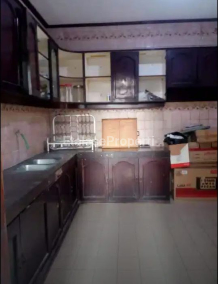 Foto properti Dijual Rumah Hitung Tanah Di Kertajaya Indah 8