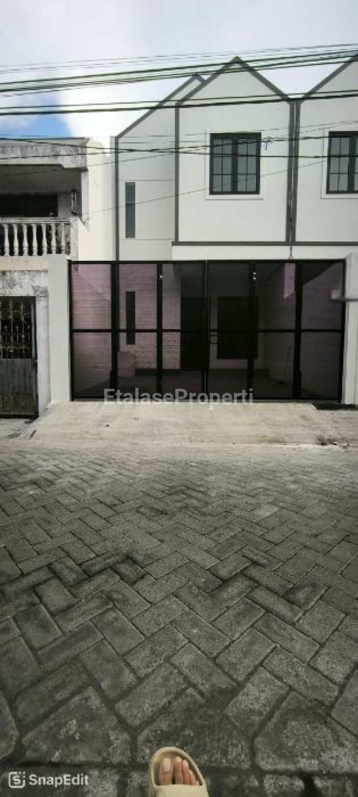 Foto properti Dijual Rumah Baru Minimalis Di Virgo 8