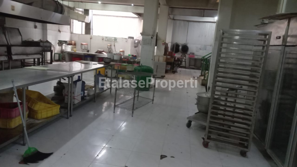 Foto properti Komersiil Area  Ruko / Tempat Usaha  Jl. Kapas Krampung 5